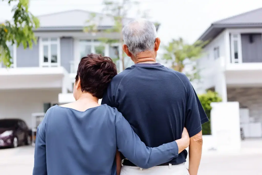 senior couple avoids roof scam and gets reliable new replacement