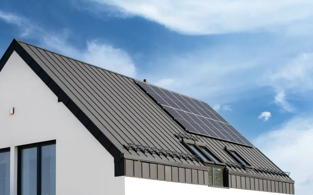 8 Benefits to a Metal Roof House in 2024