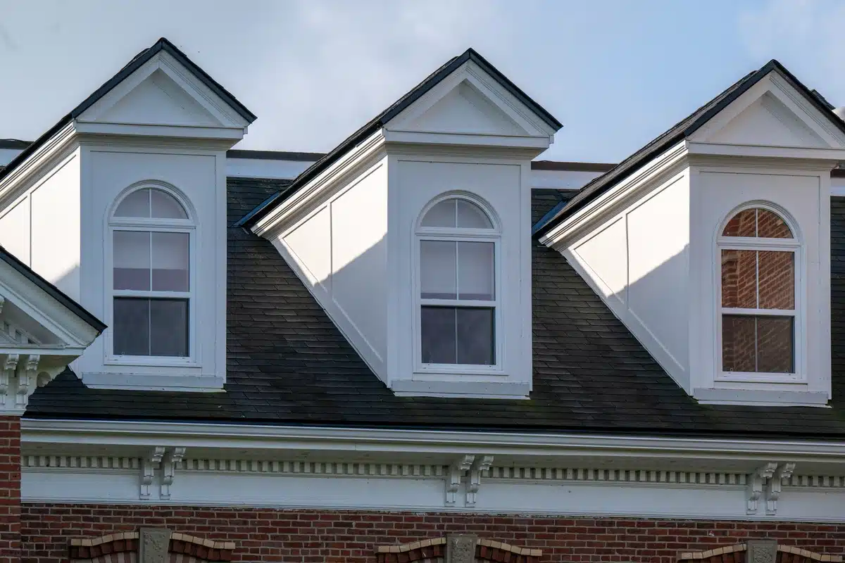 house with three windows house-with-three-windows